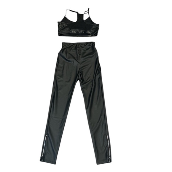 Authentic DKNY black bralet sz M with matching Yummie black leggings as S - Picture 3 of 9